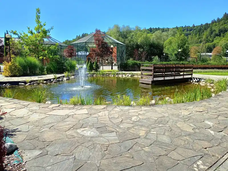 Ogrody tematyczne Muszyna Zdroj fontanna 1